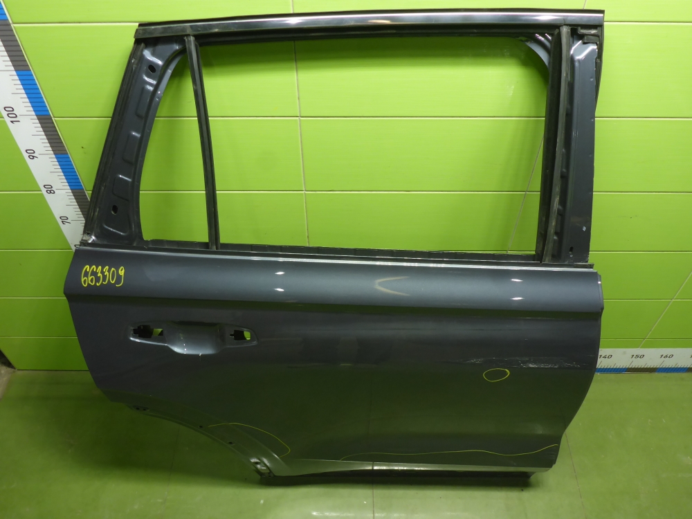 Дверь задняя правая