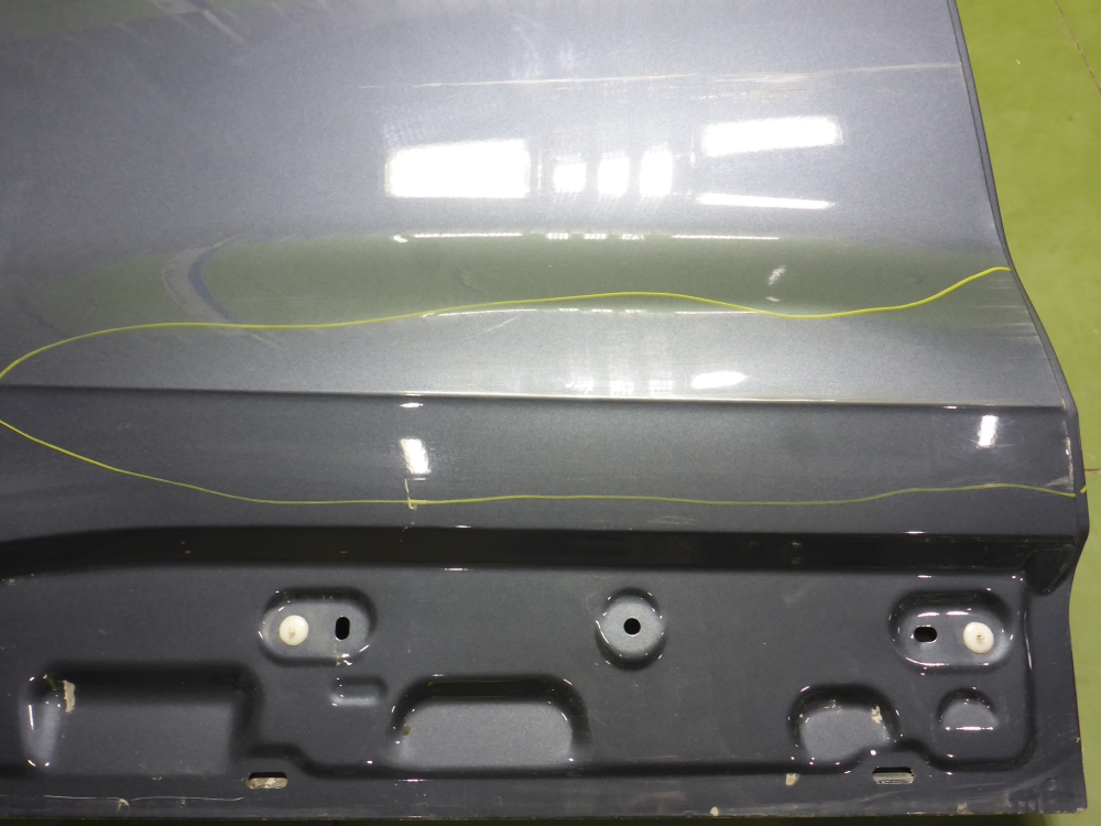 Дверь задняя правая