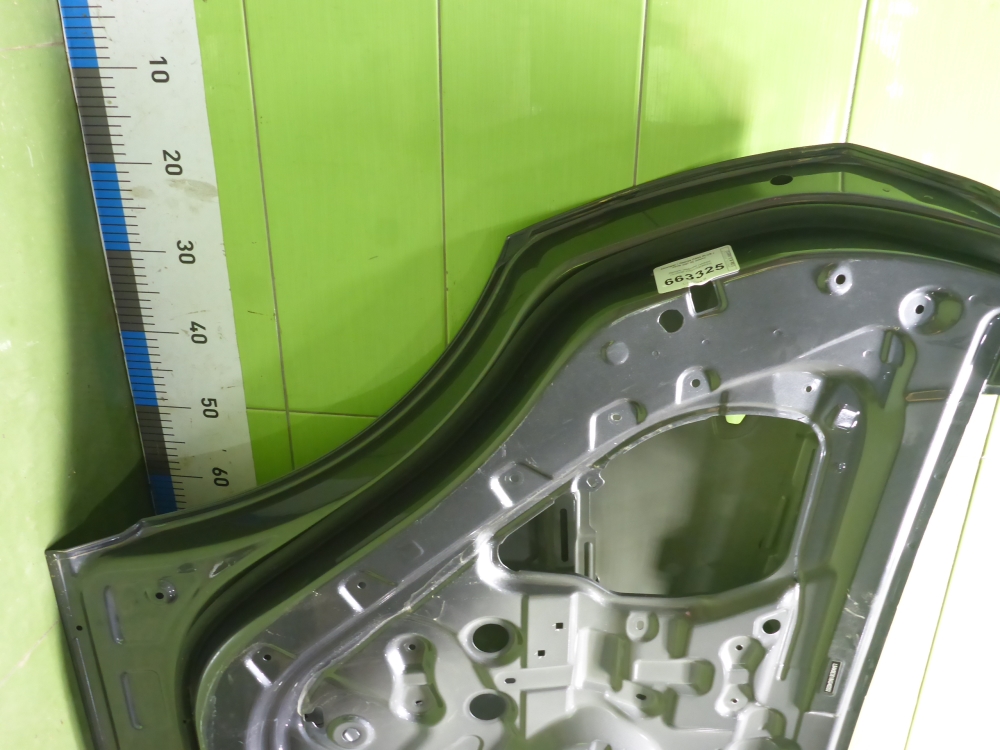 Дверь задняя левая