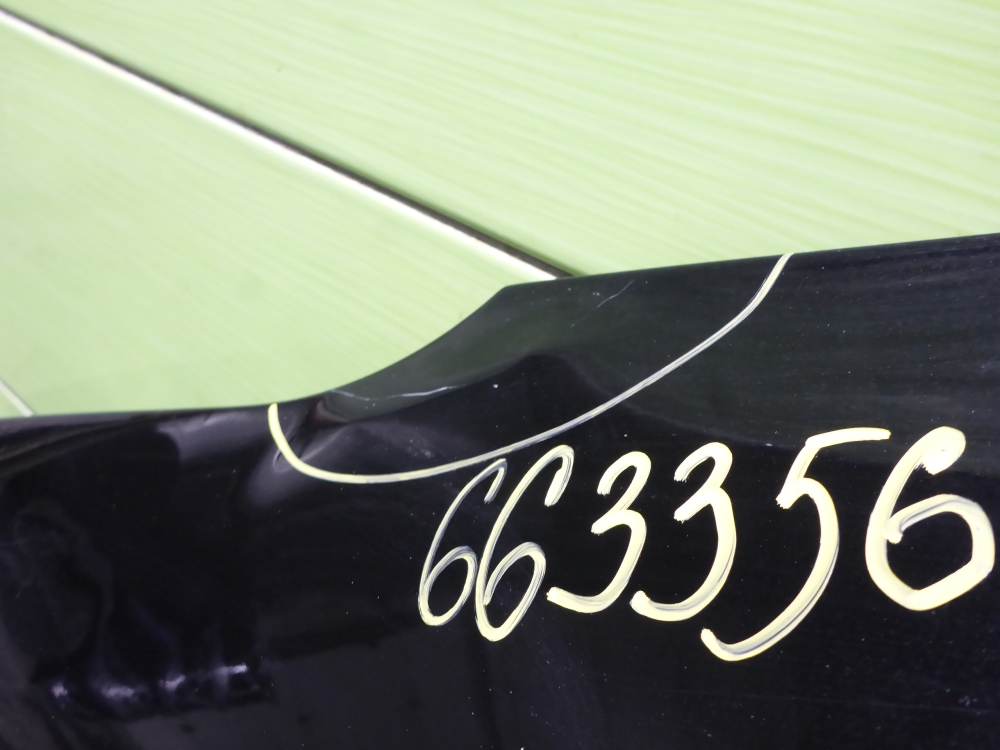 Крыло переднее левое