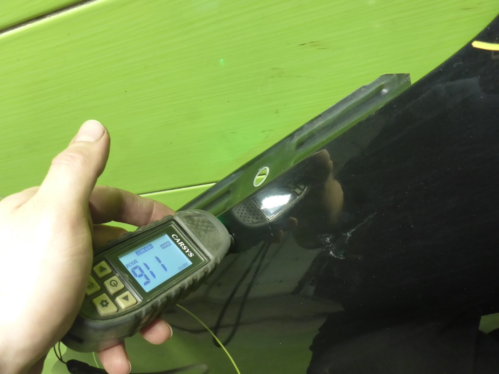 Крыло переднее левое