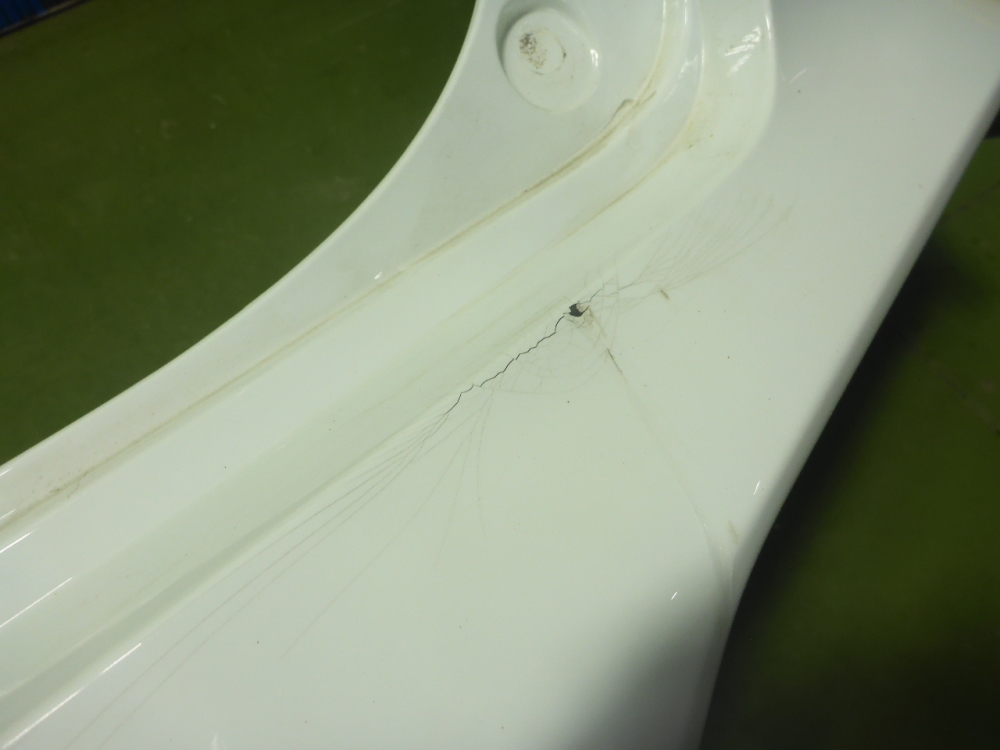 Бампер задний