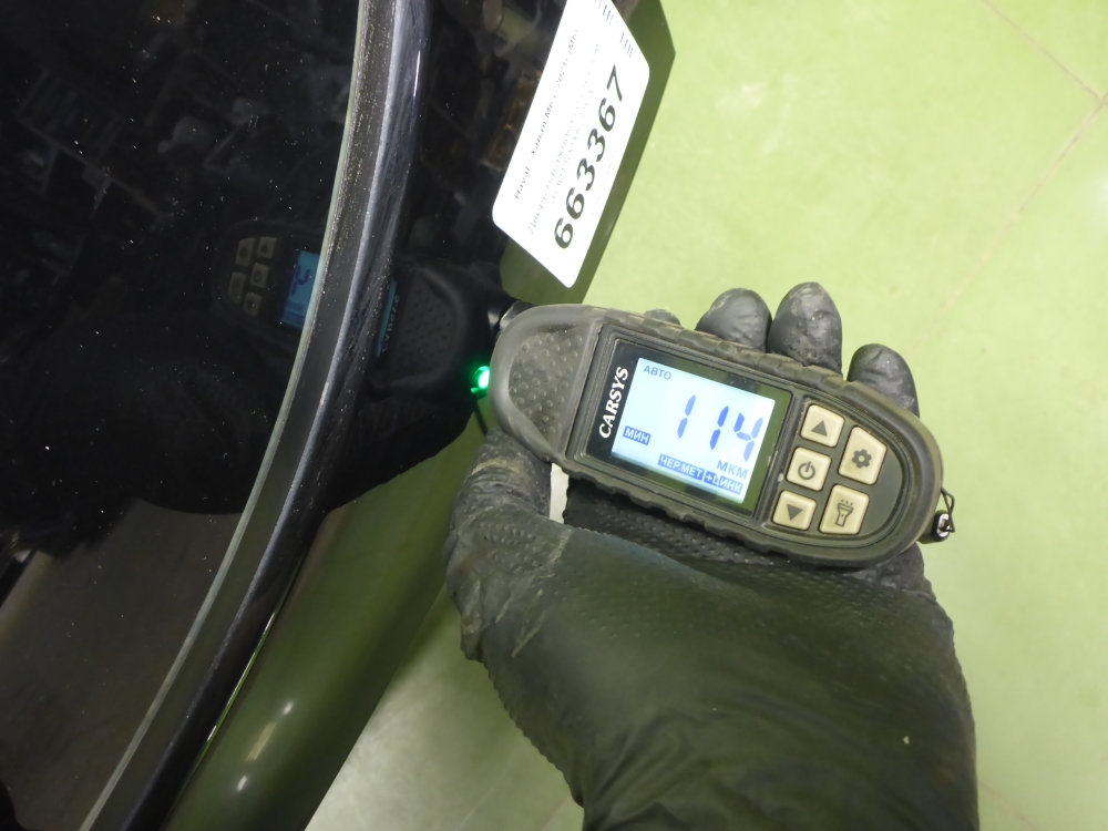 Дверь багажника