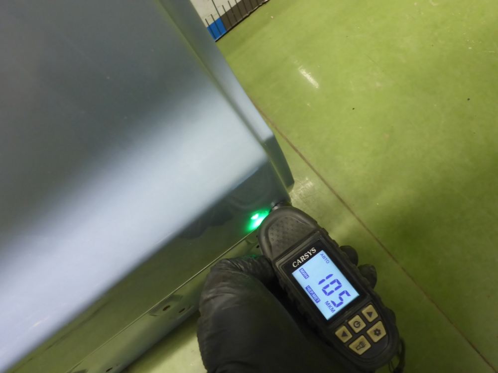 Дверь задняя правая