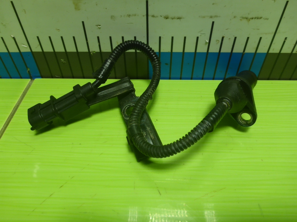 Датчик положения коленвала