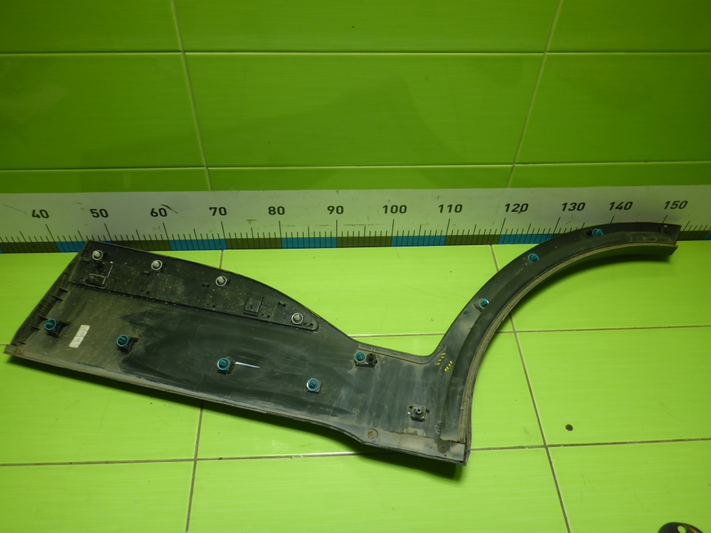 Накладка двери задней правой