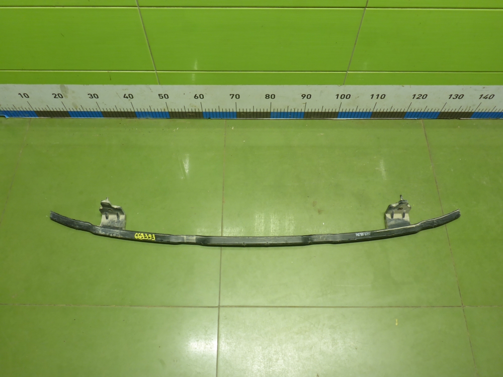 Усилитель переднего бампера