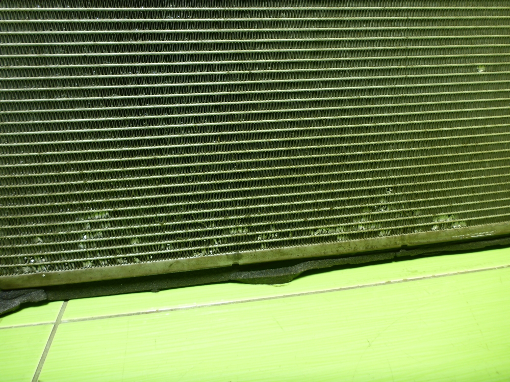 Радиатор охлаждения двигателя основной