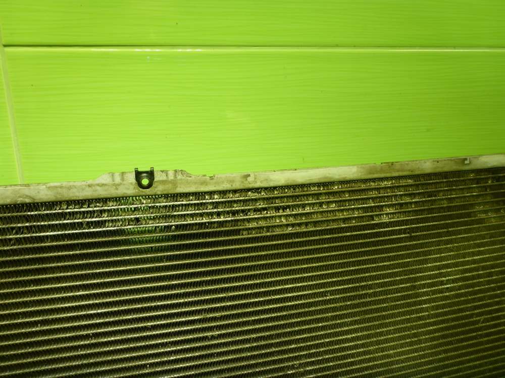 Радиатор охлаждения двигателя основной