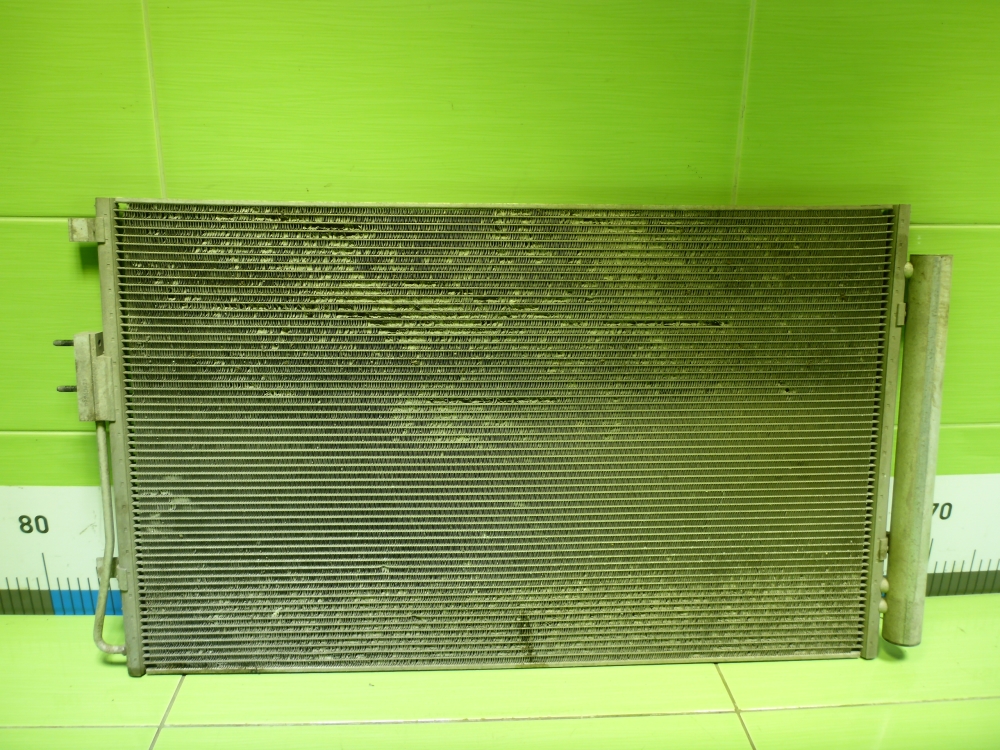 Радиатор кондиционера / конденсер