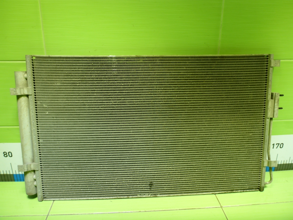 Радиатор кондиционера / конденсер