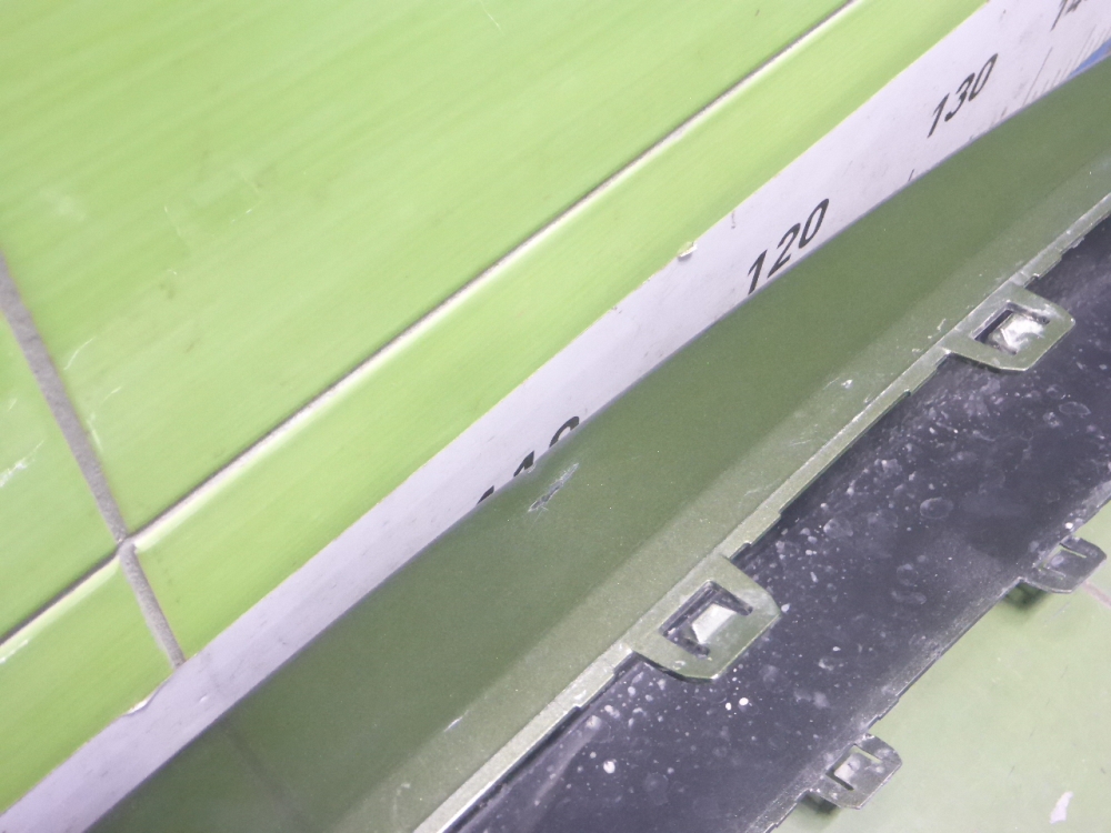 Накладка переднего бампера центральная