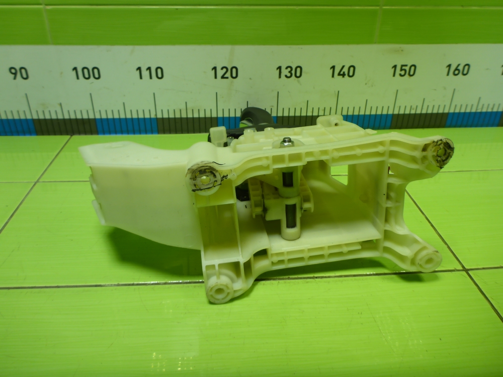 Кулиса МКПП / АКПП