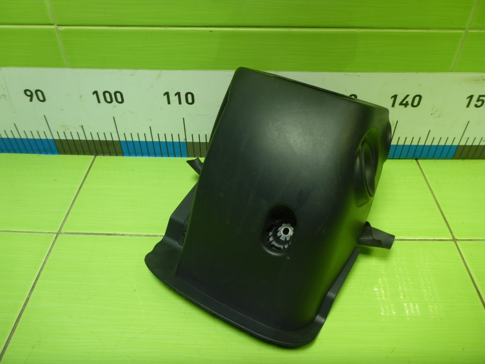 Кожух рулевой колонки