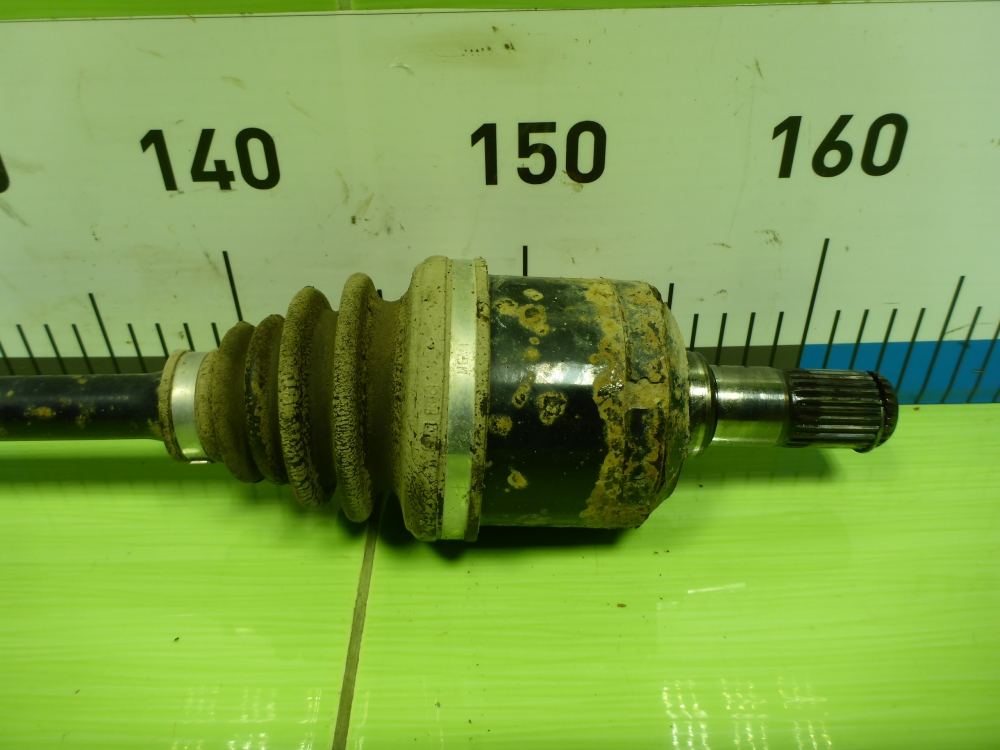 Полуось задняя правая