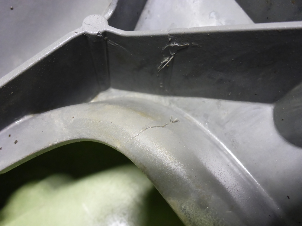 Бампер передний