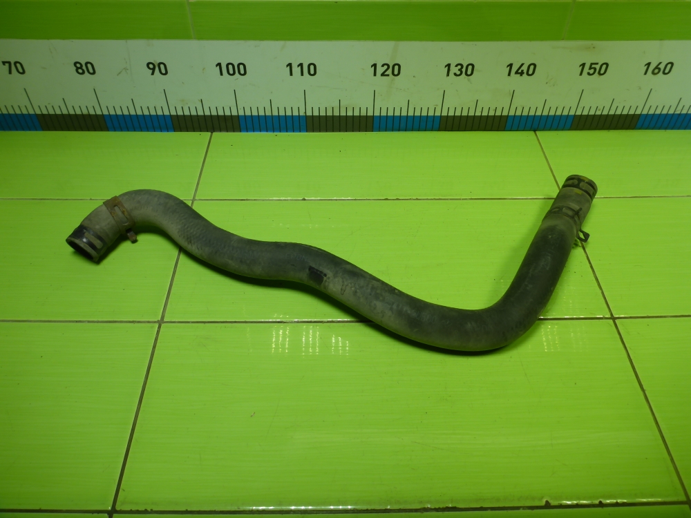 Шланг системы охлаждения