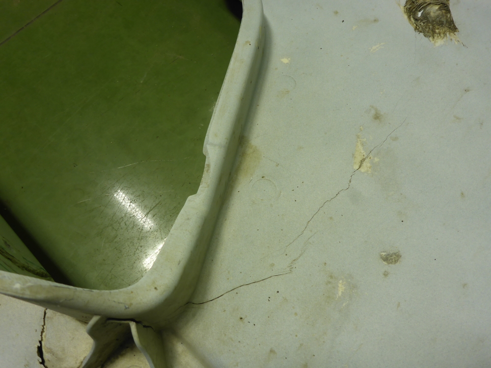 Бампер передний