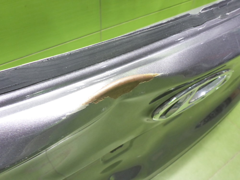 Дверь багажника