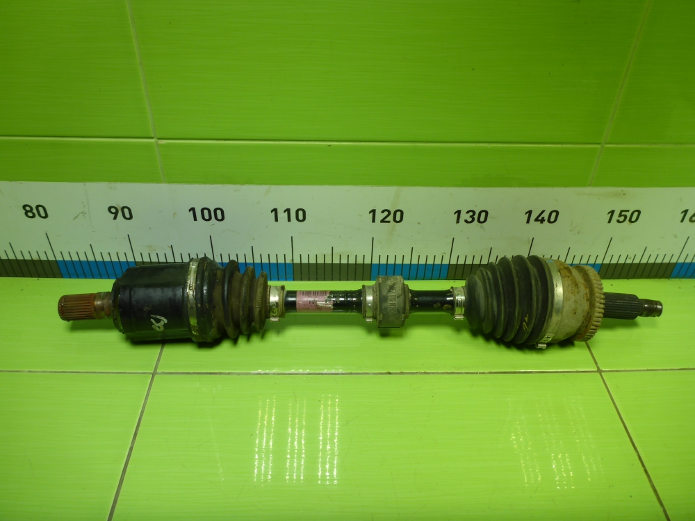 Полуось передняя левая