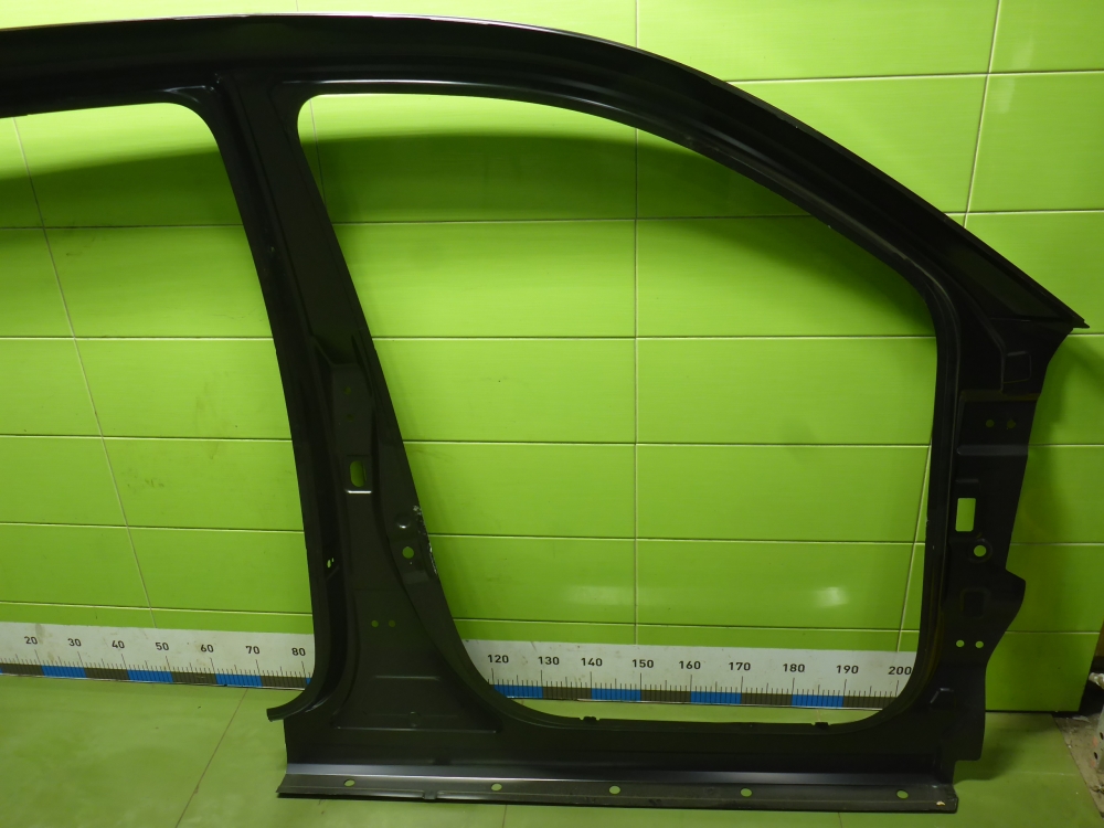 Кузовной элемент