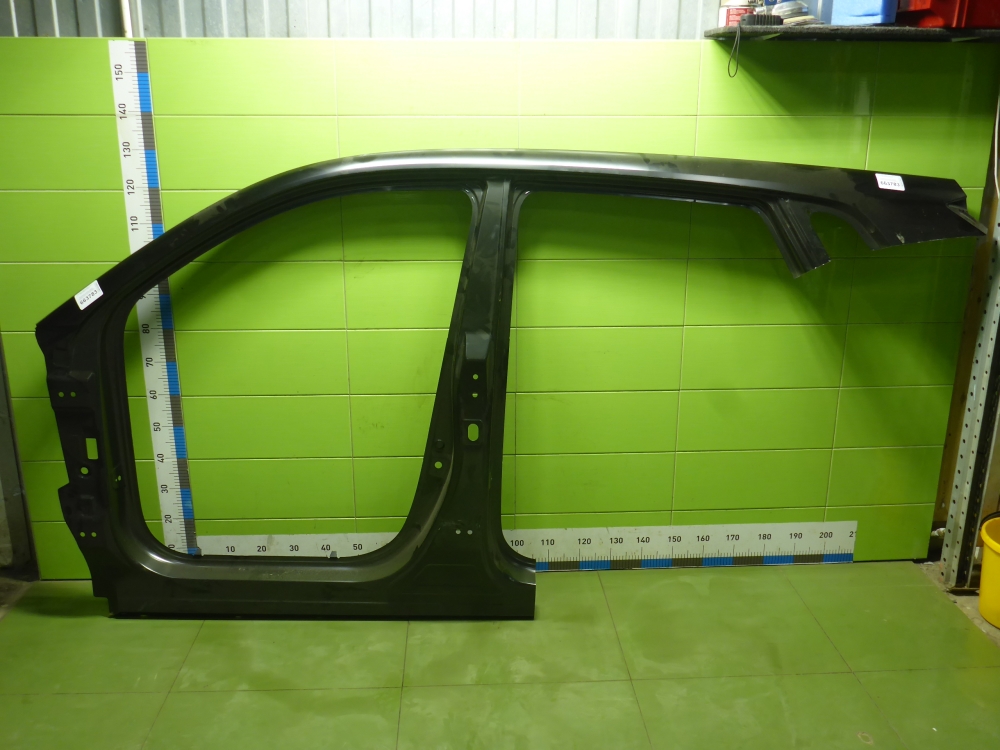 Кузовной элемент