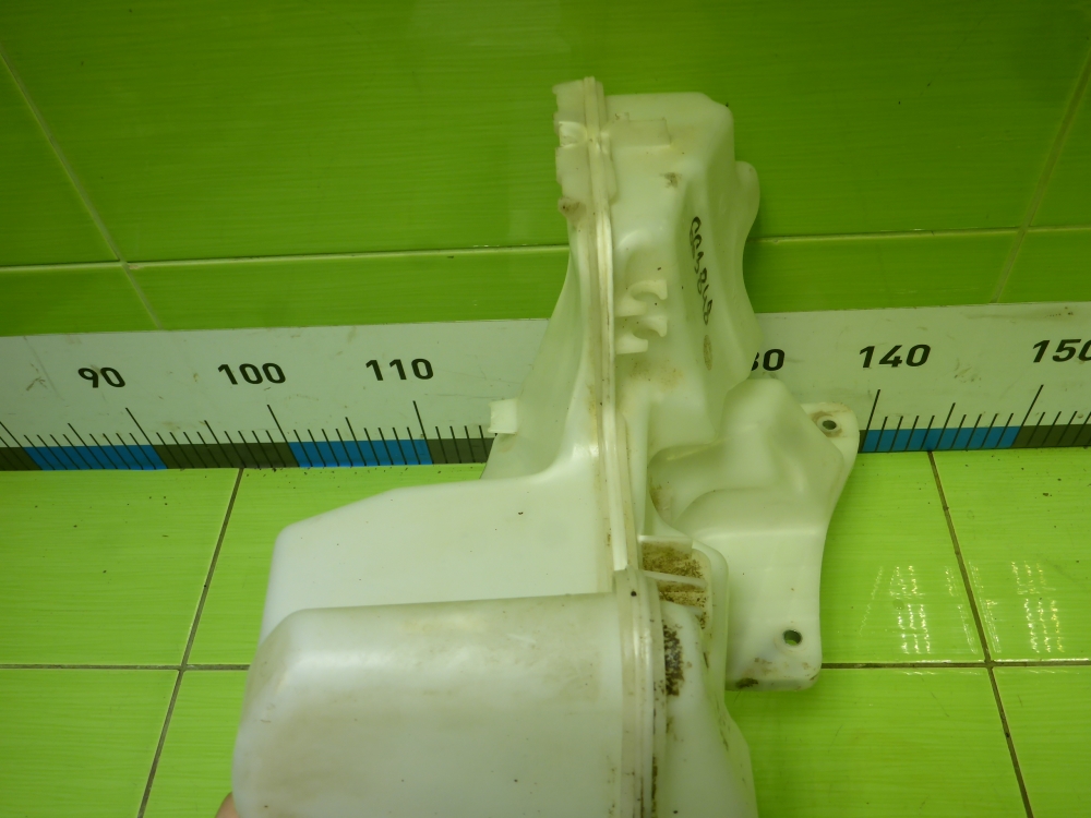 Бачок омывателя лобового стекла