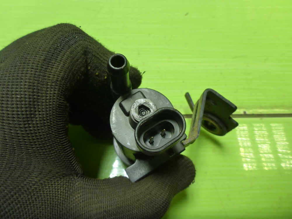 Клапан электромагнитный