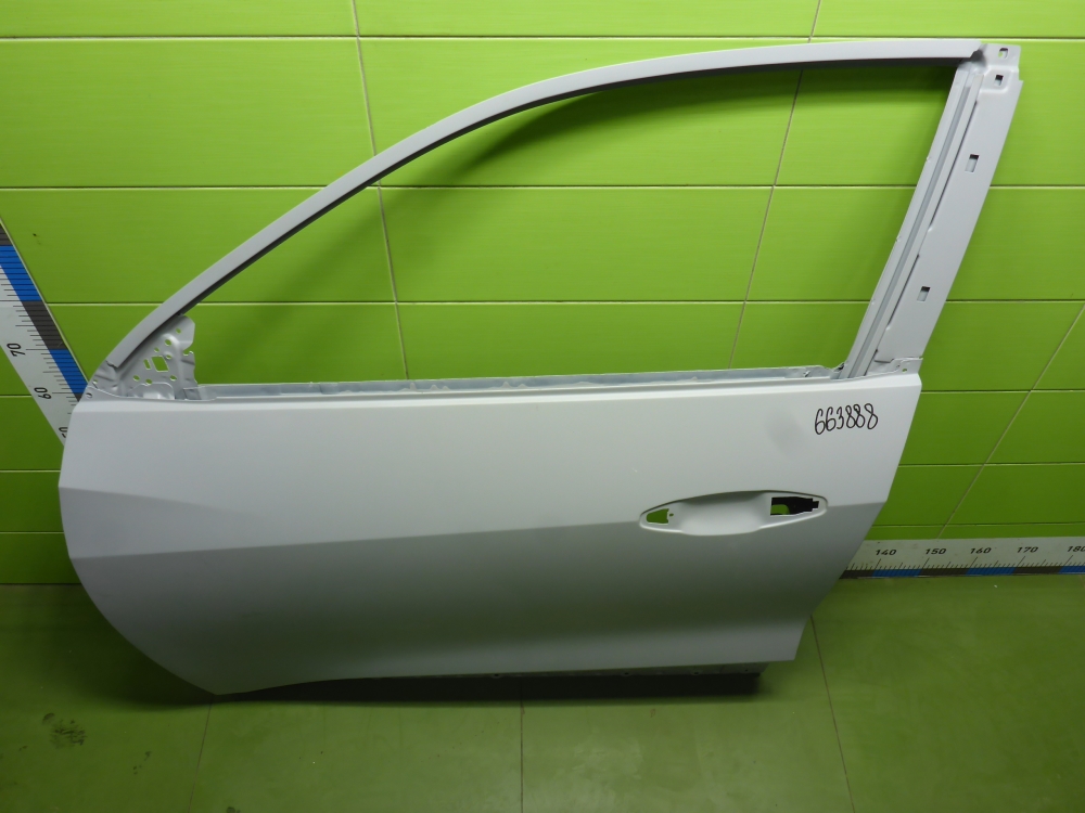 Дверь передняя левая