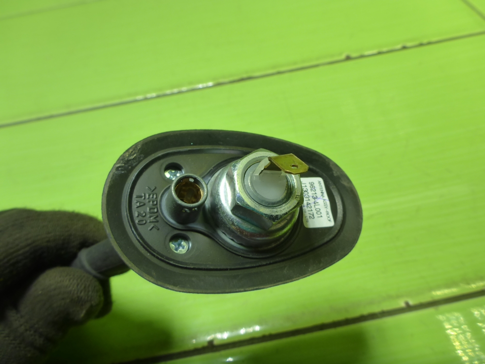 Антенна электрическая