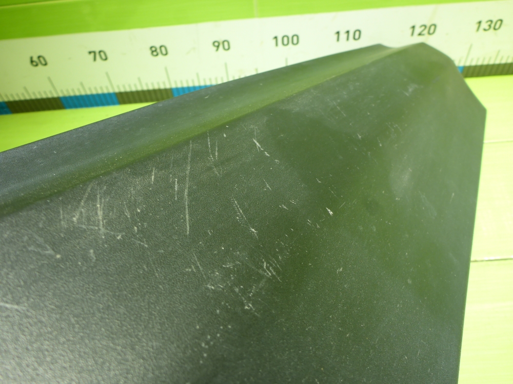 Накладка двери задней правой