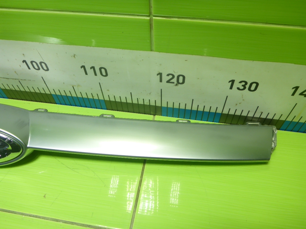 Накладка на решетку радиатора