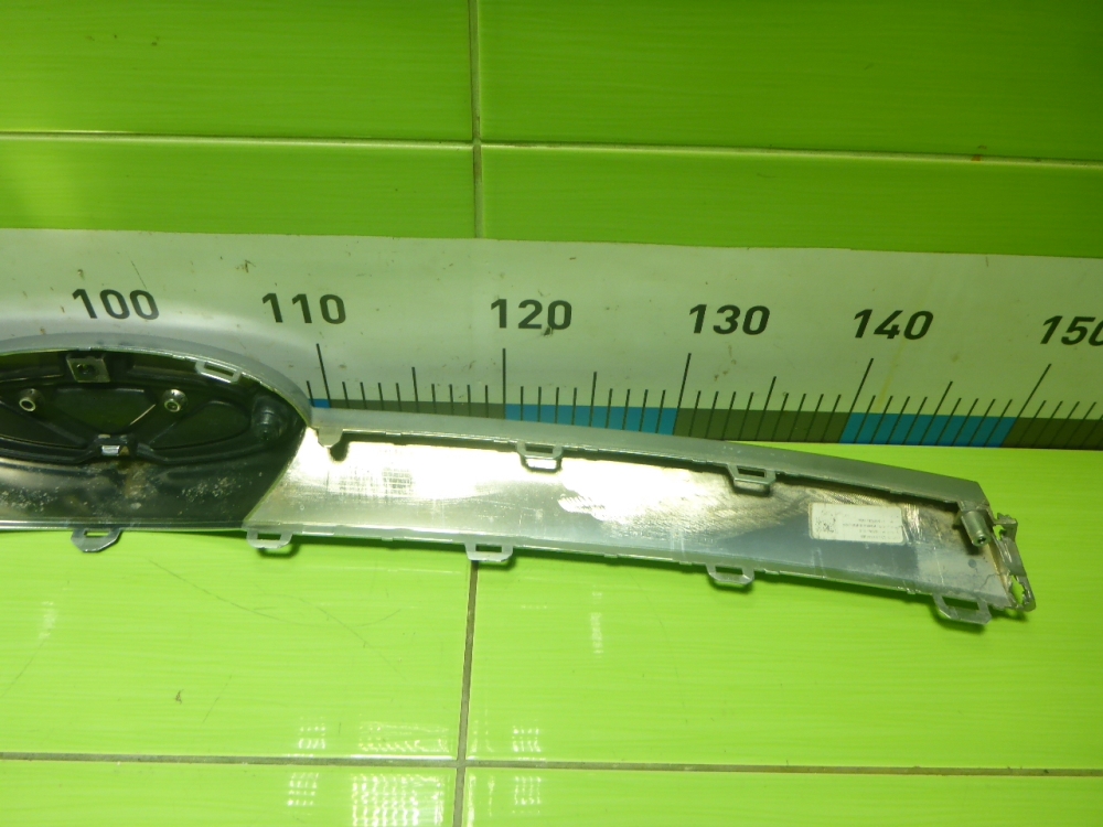 Накладка на решетку радиатора