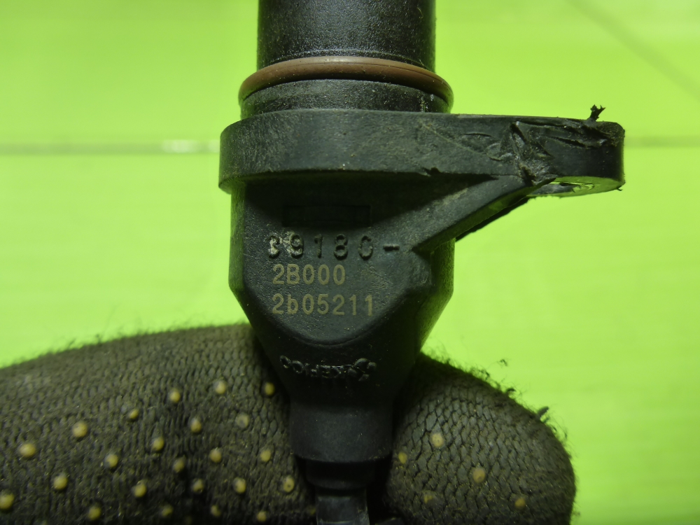 Датчик положения коленвала