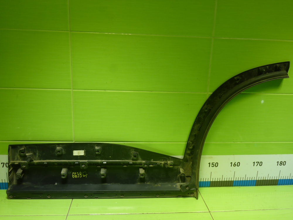 Накладка двери задней правой