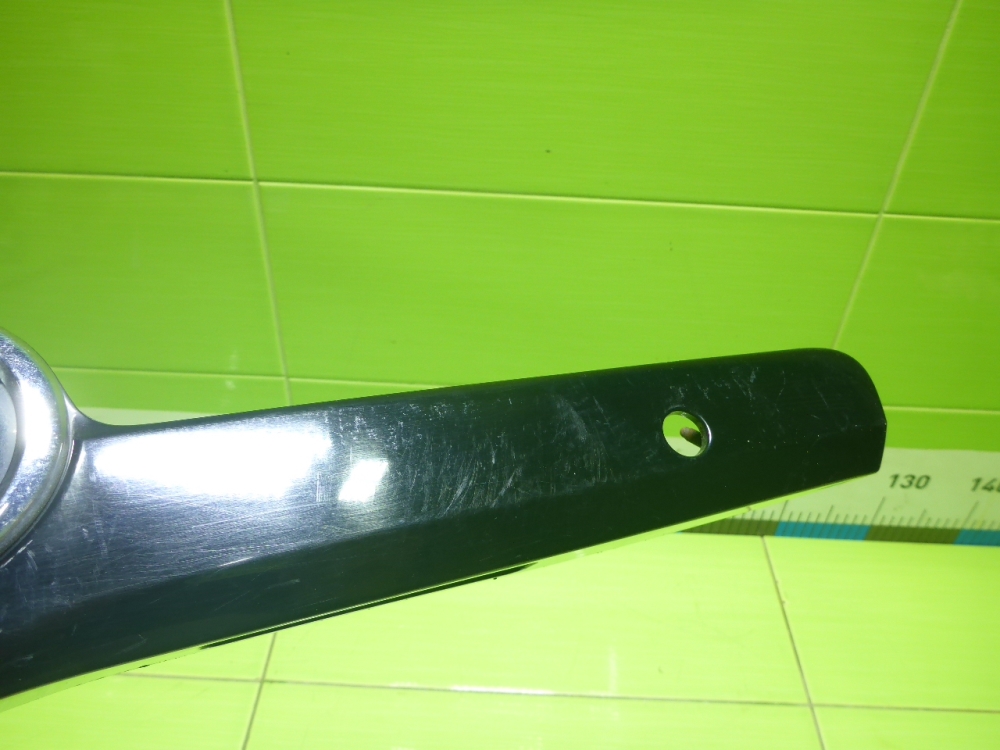 Накладка двери багажника