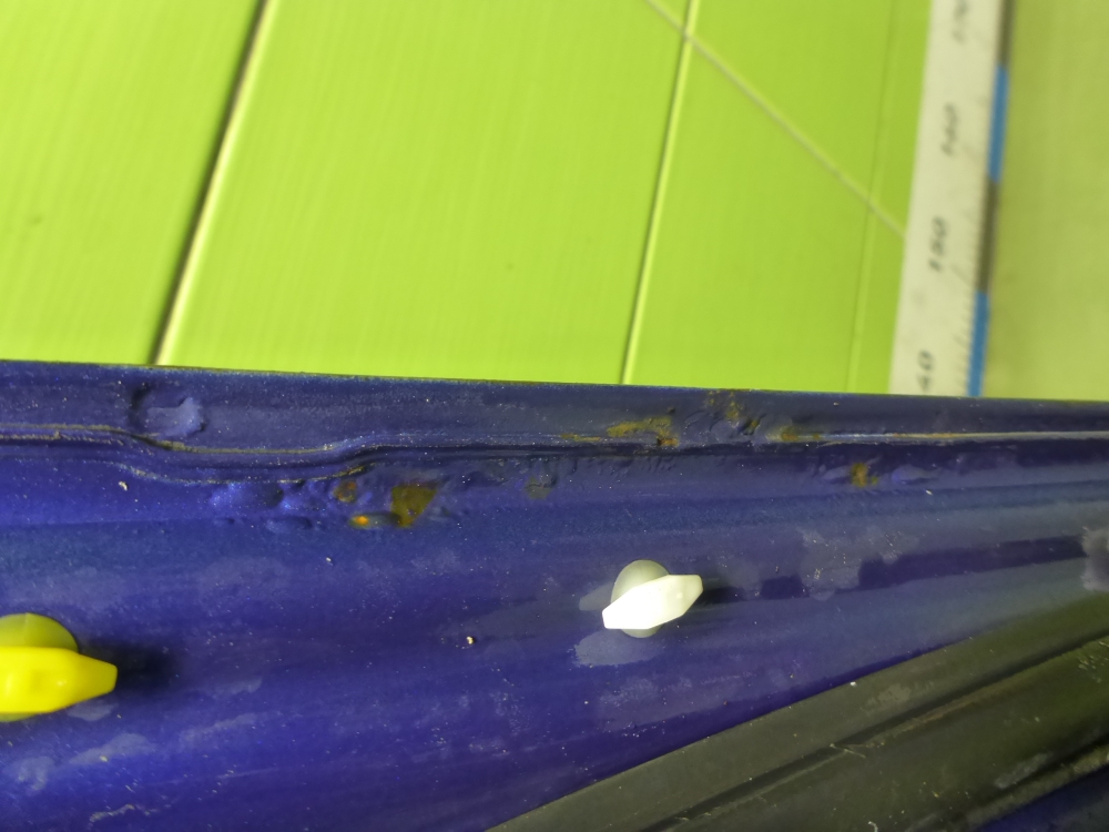 Дверь задняя правая