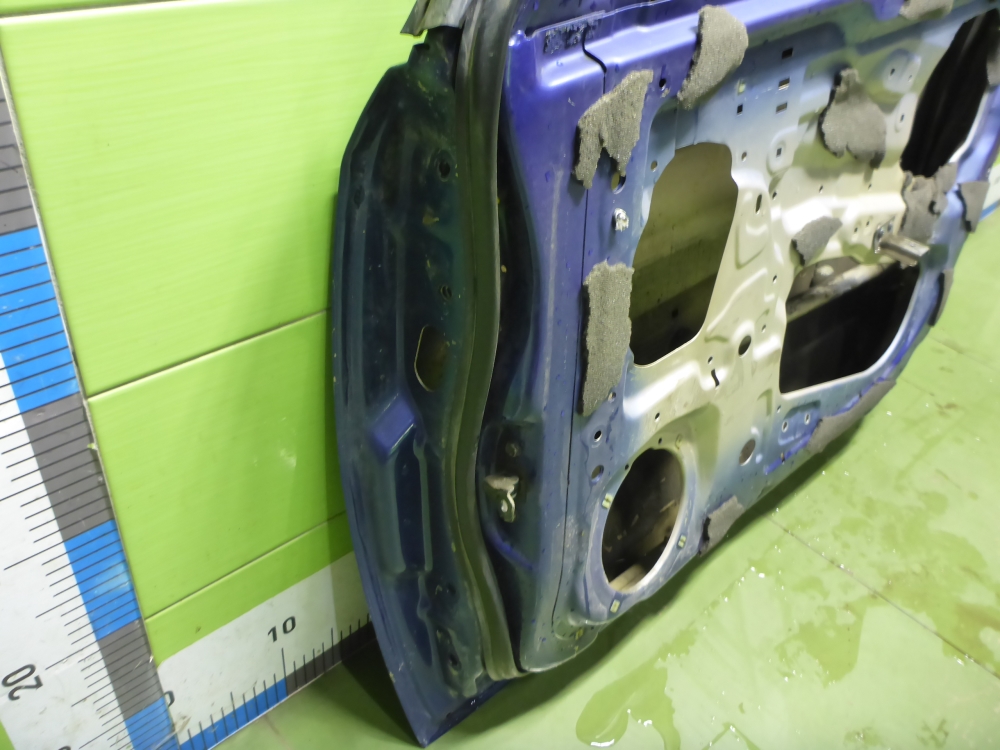 Дверь передняя правая