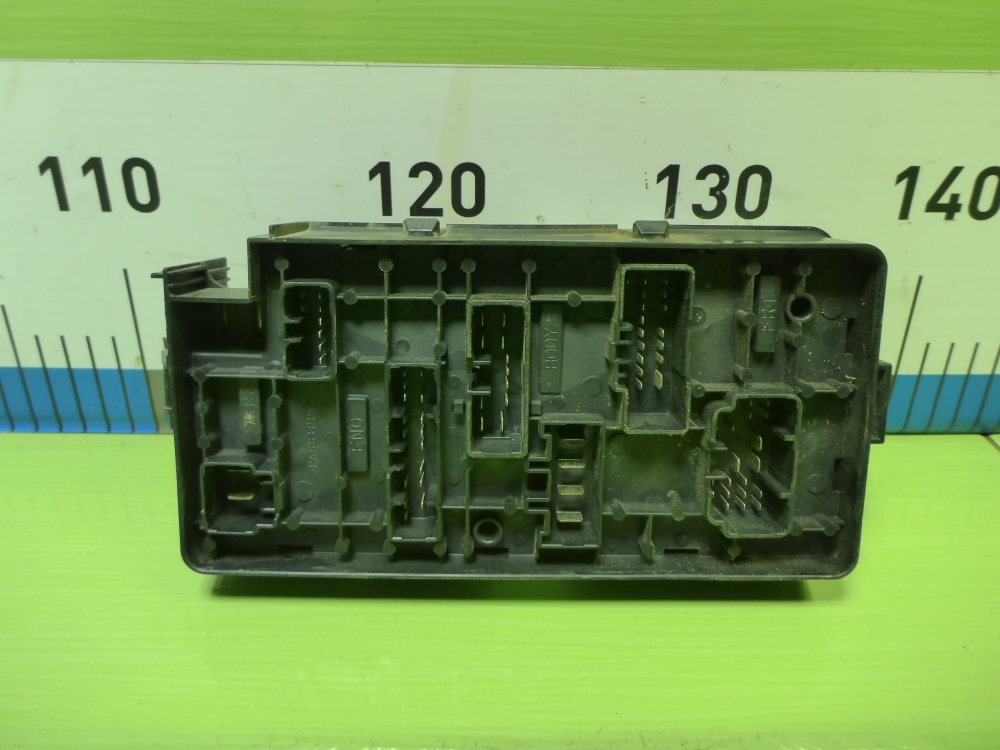 Блок предохранителей