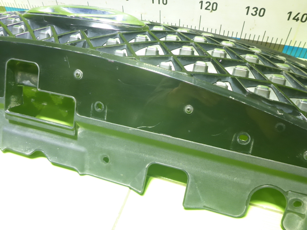 Решетка радиатора