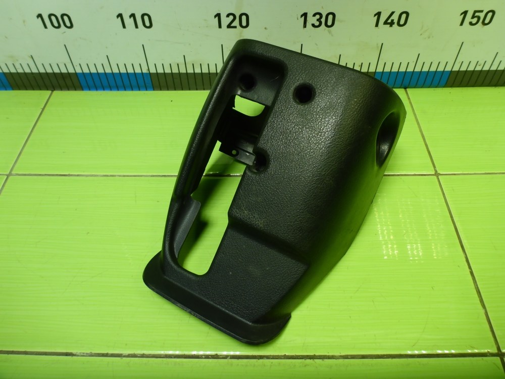 Кожух рулевой колонки