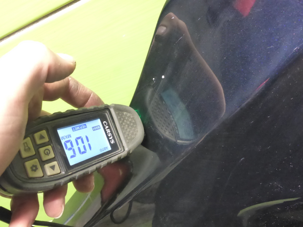 Крыло переднее левое