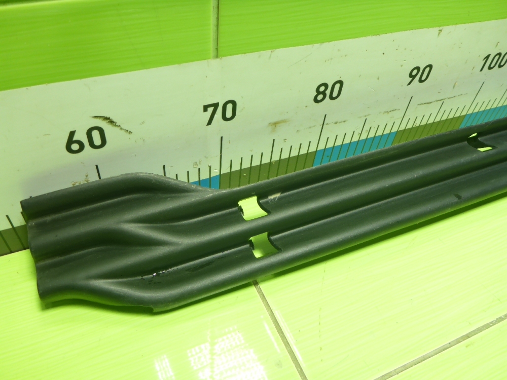 Накладка на решетку радиатора