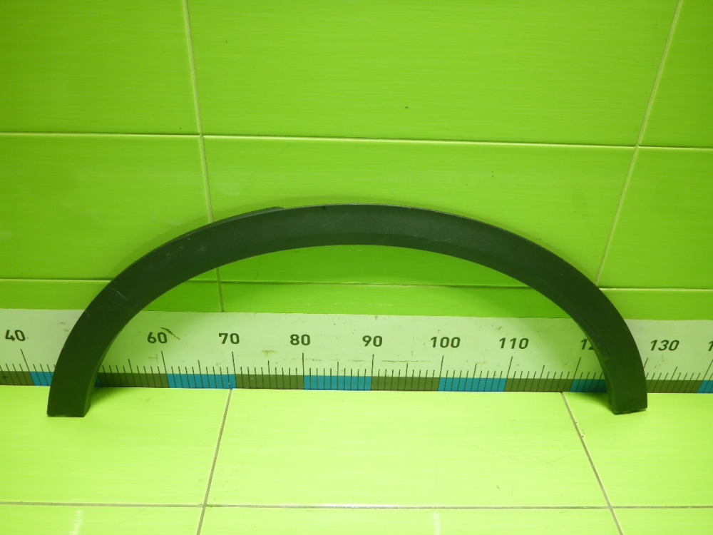 Накладка заднего крыла левого