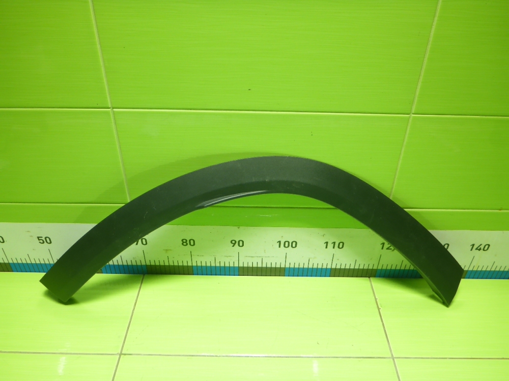 Накладка заднего крыла правого