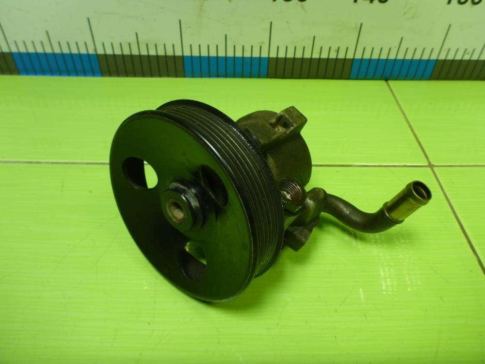 Насос ГУР (гидроусилитель руля)