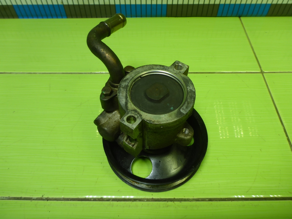 Насос ГУР (гидроусилитель руля)