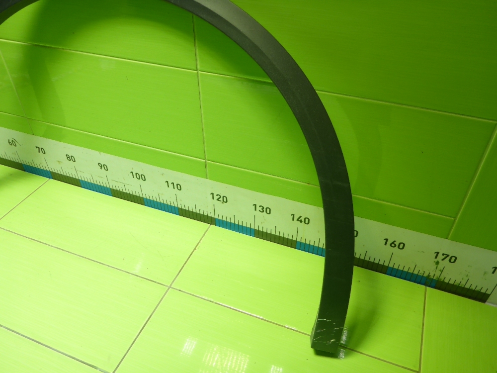 Накладка заднего крыла левого