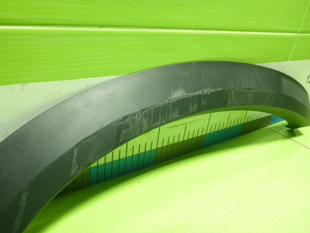 Накладка двери задней правой