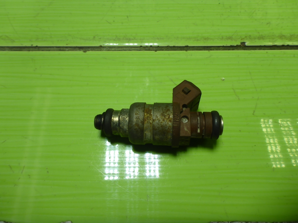 Форсунка инжекторная электрическая